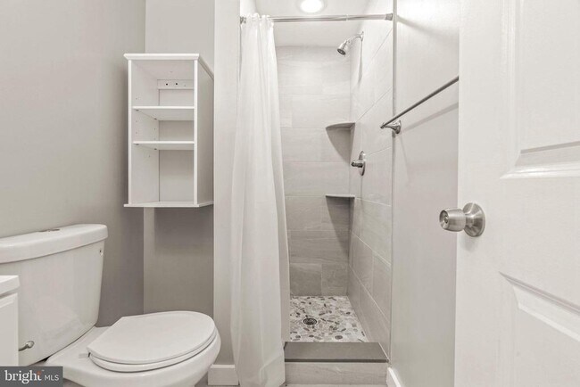 Building Photo - 2044 N Carlisle St