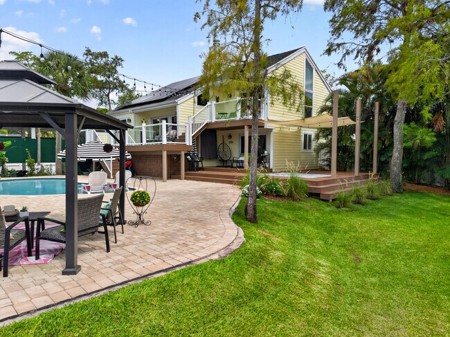 Building Photo - 13074 La Mirada Cir