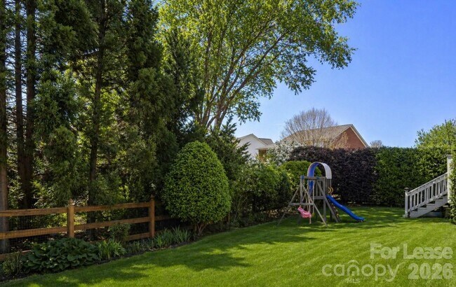 Building Photo - 4442 Huntscroft Ln