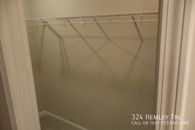 Building Photo - 324 Hemley Trl