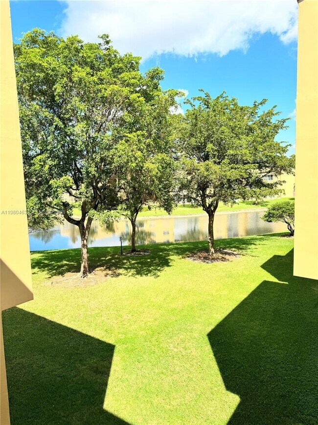 Building Photo - 6150 NW 62nd St