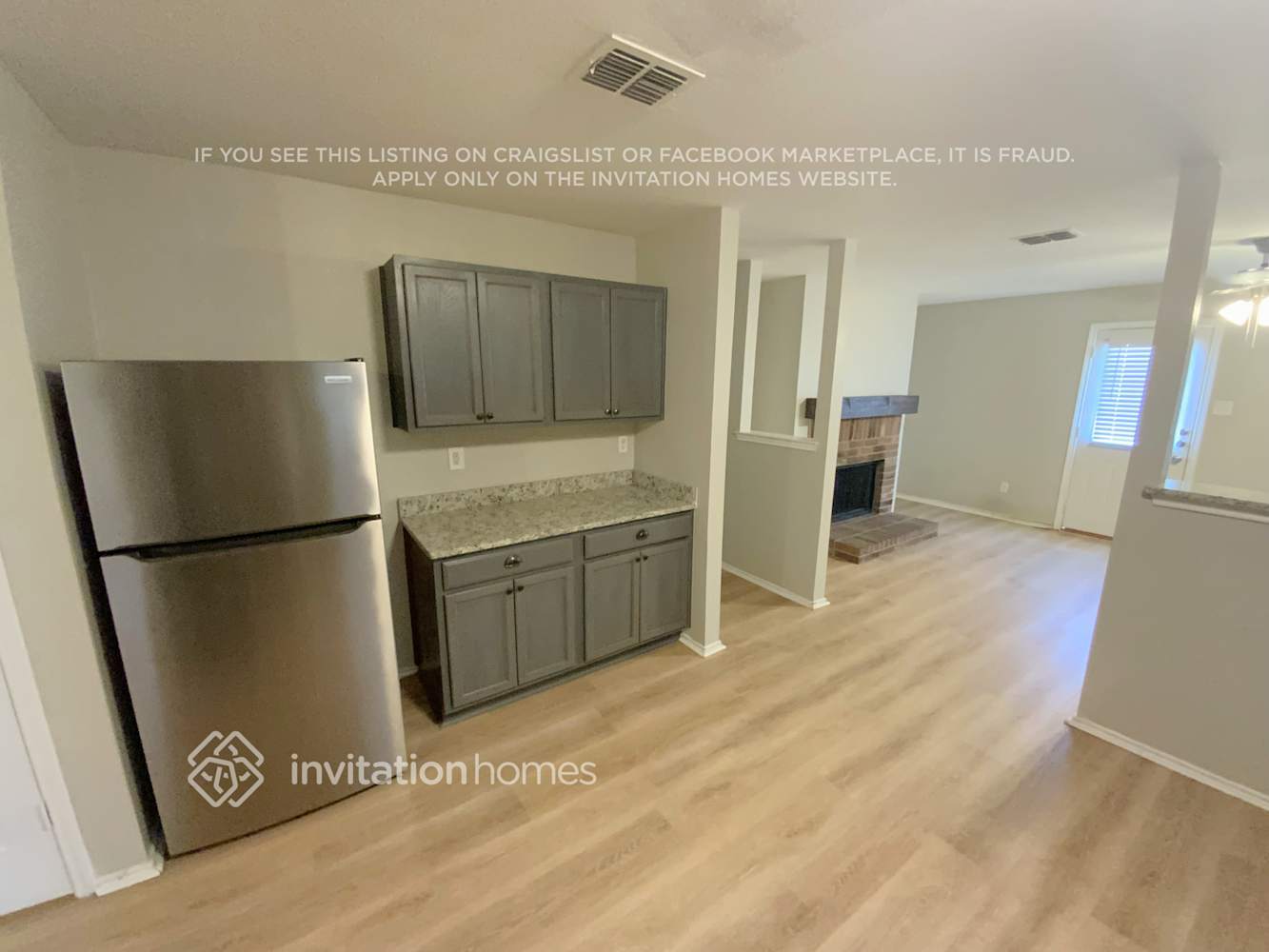 Building Photo - 713 Wrigley Dr