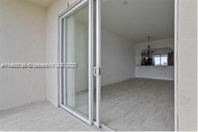 Building Photo - 3600 Oaks Clubhouse Dr