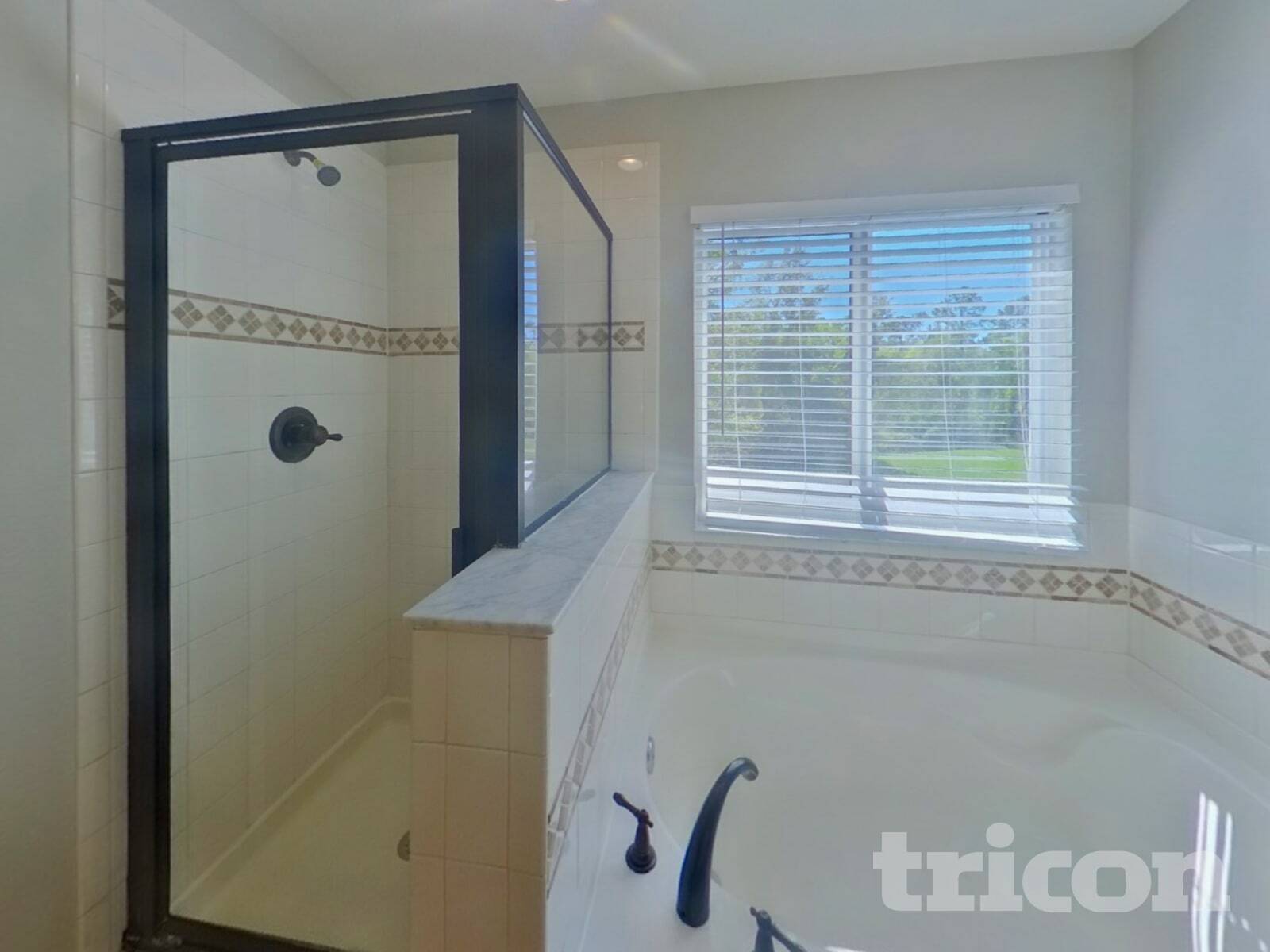 Building Photo - 7222 Bridgeview Dr