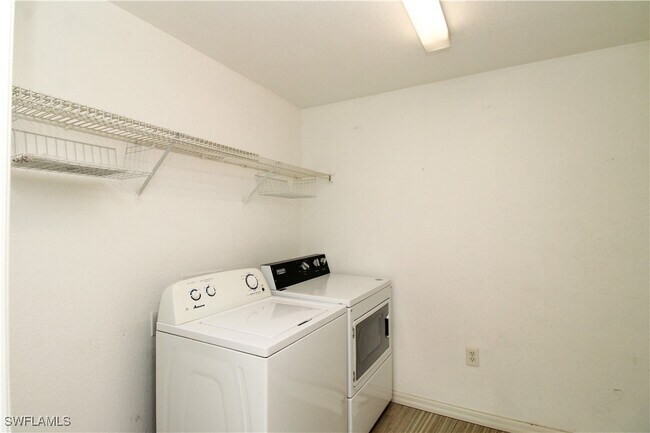 Building Photo - 7960 Preserve Cir