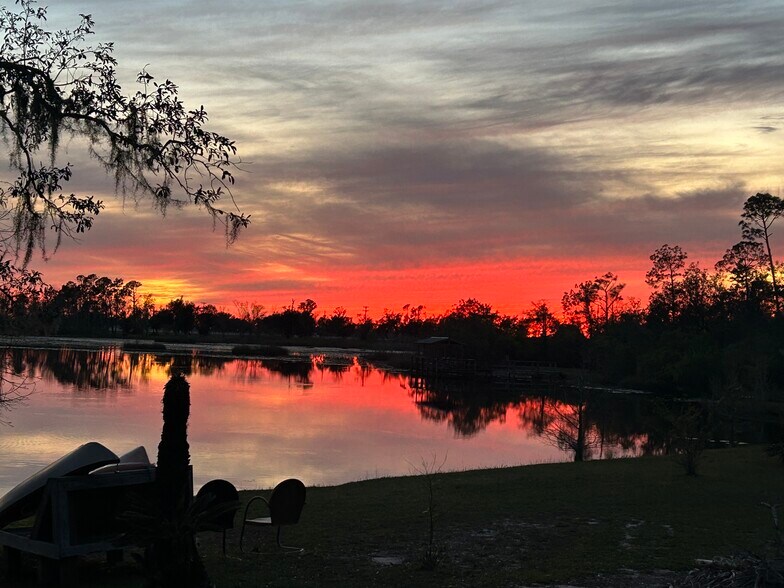 Building Photo - 3610 Conwick Dr