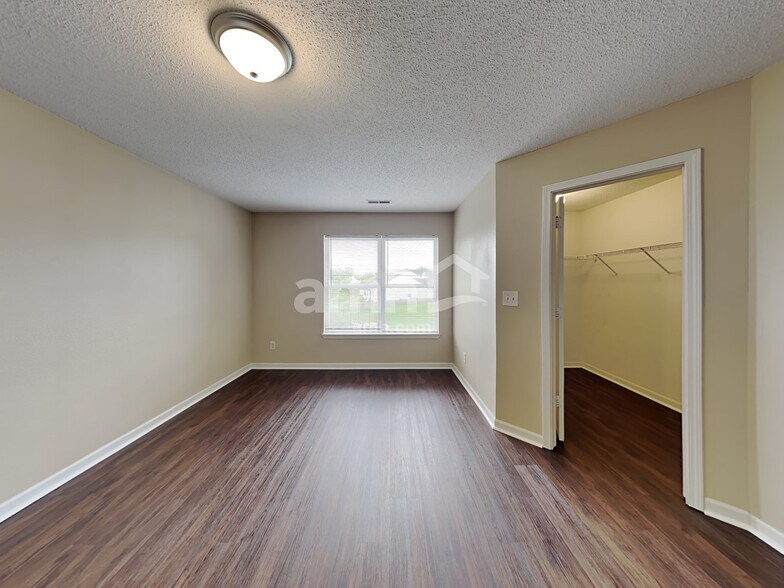 Building Photo - 6063 Bannister Ct