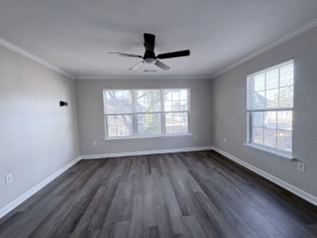 Building Photo - Washington Bourgh