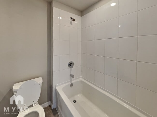 Building Photo - 7649 Intrepid Rd