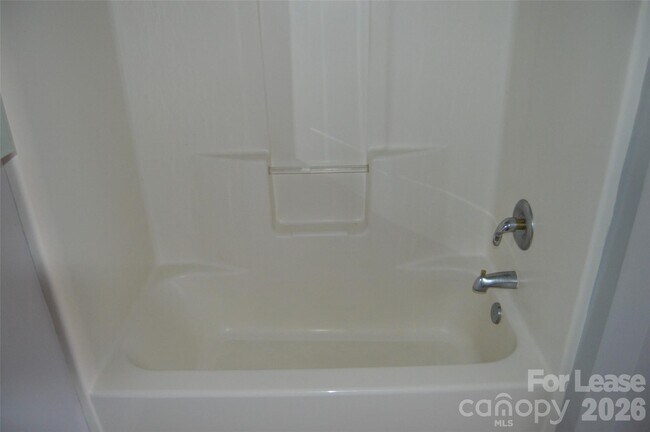 Building Photo - 110 Steam Engine Dr