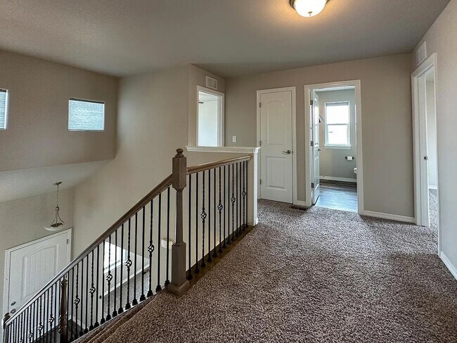 Building Photo - Stunning 3,000sqft home in Bradley Ranch!