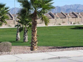 Building Photo - NICE 3 BEDROOM CONDO IN SUNSET MOUNTAIN VILLAS!