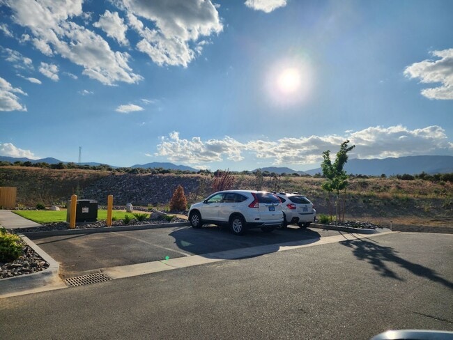 Building Photo - Brand New Townhome in South Carson City