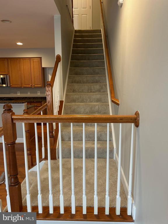 Building Photo - 2400 Brookmoor Ln