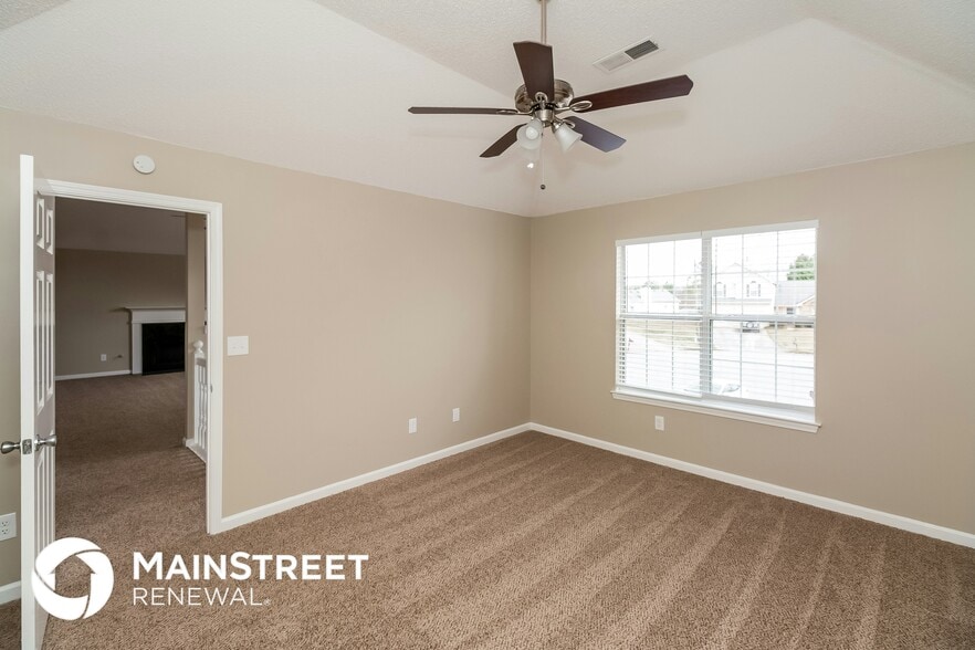 Building Photo - 7330 Teak Ct