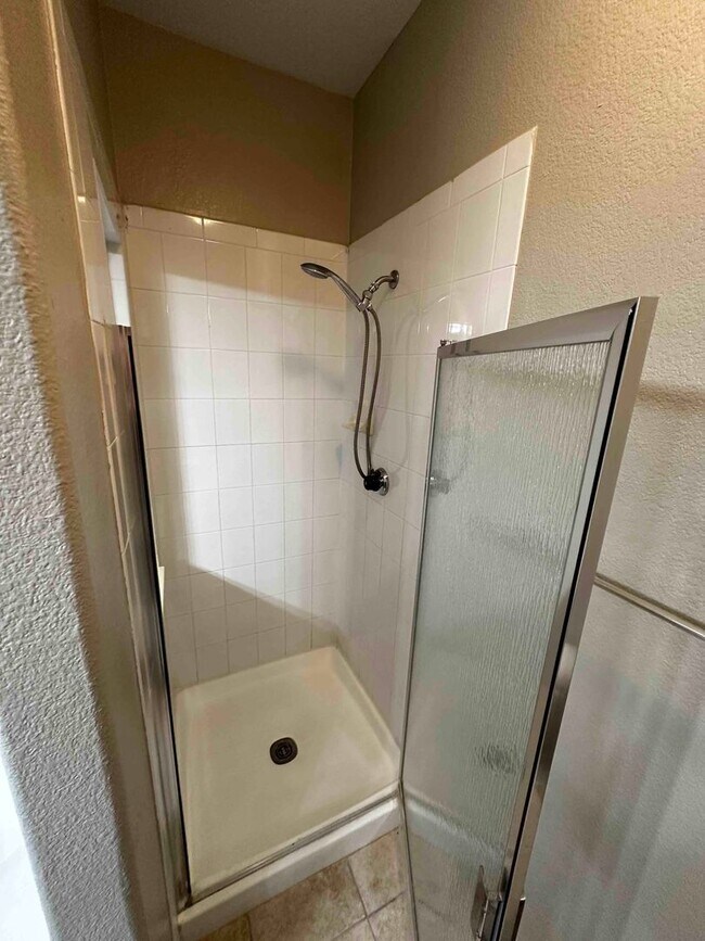 Building Photo - Summerlin 2 Bedroom Condo