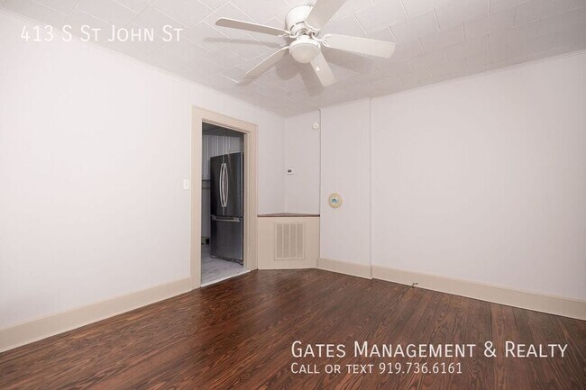 Building Photo - 413 S St John St