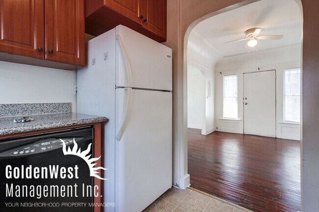 Building Photo - Charming 3Bdm 2Ba Home in the Normal Heights Community!