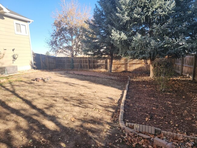 Building Photo - N/E home with 4 bed, 4 baths, 2 car garage!