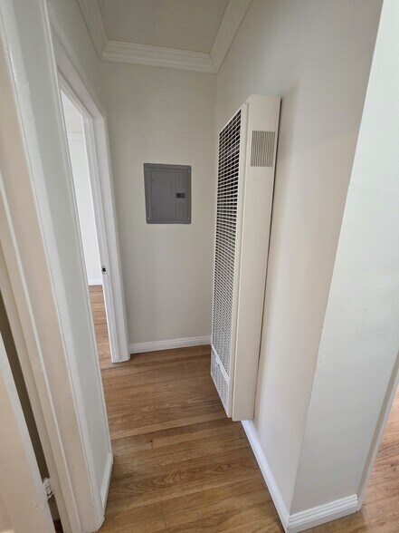 Building Photo - 3834 Girard Ave