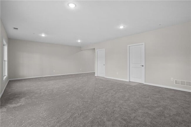 Building Photo - 413 Walnut Ct
