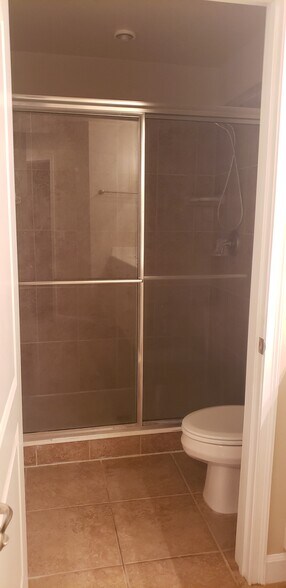 Building Photo - 424 Luna Bella Ln