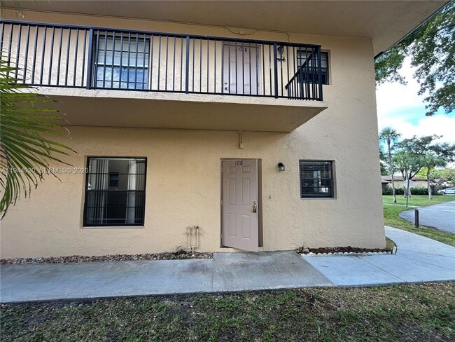 Building Photo - 200 Berkley Rd