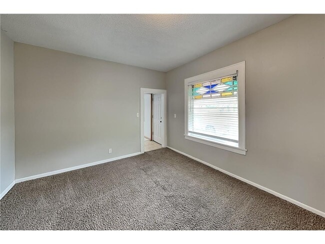 Building Photo - 4748 W 125th St