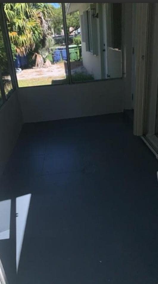 Building Photo - 407 SE 3rd Ave