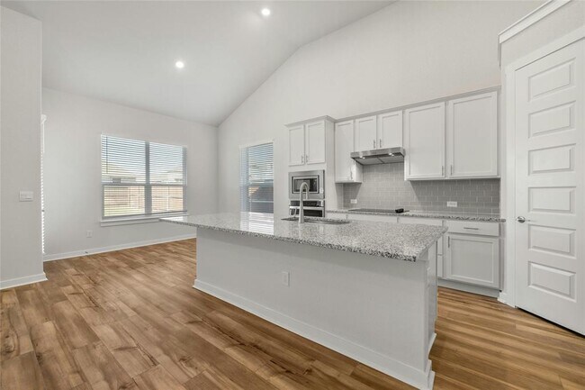 Building Photo - 113 Shadow Oak Cv