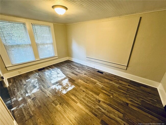 Building Photo - 1803 N Floyd Ave