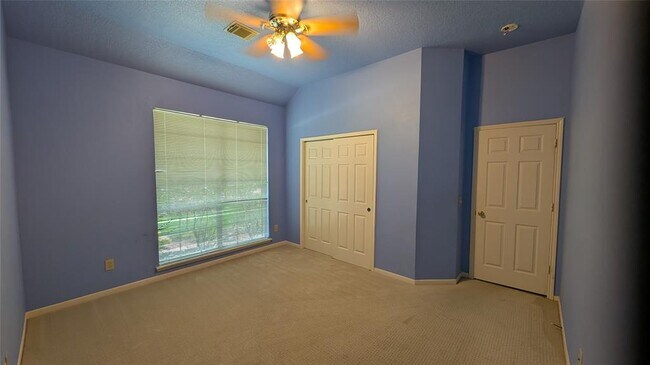 Building Photo - 23206 Colony Green Dr