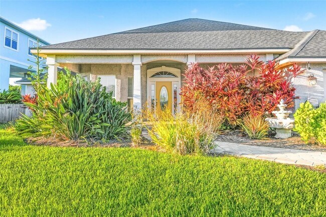 Building Photo - 7 Deerwood St