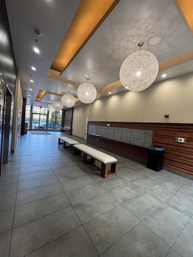 Building Photo - 800 Jackson St