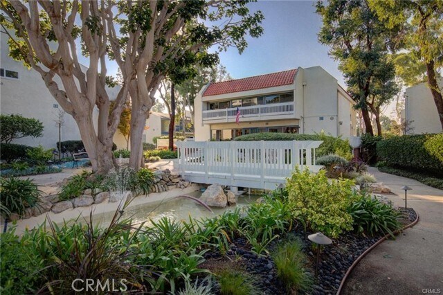 Building Photo - 824 Camino Real