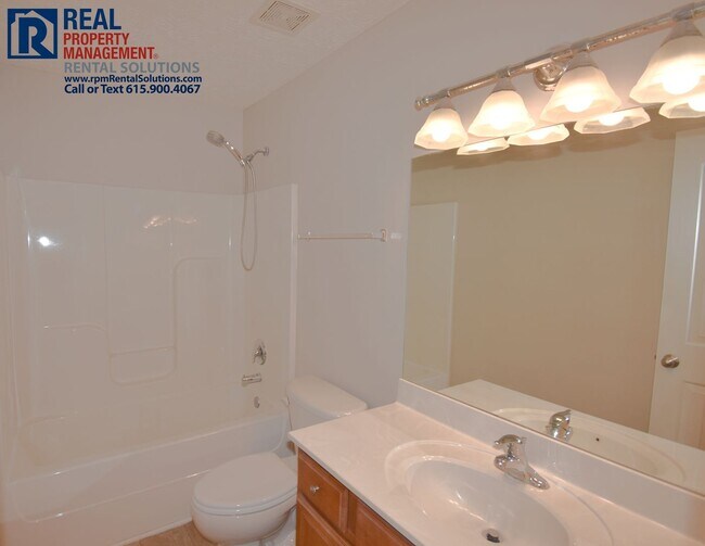 Building Photo - Beautiful 3BR+Bonus/4th Bedroom, triple Blackman schools! Screened in porch and fenced in backyard!