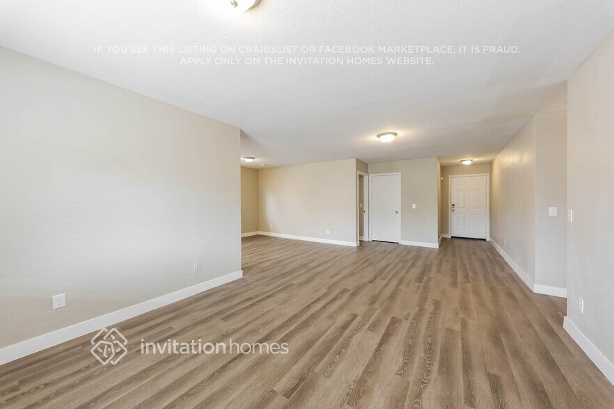 Building Photo - 2251 W Roeser Rd