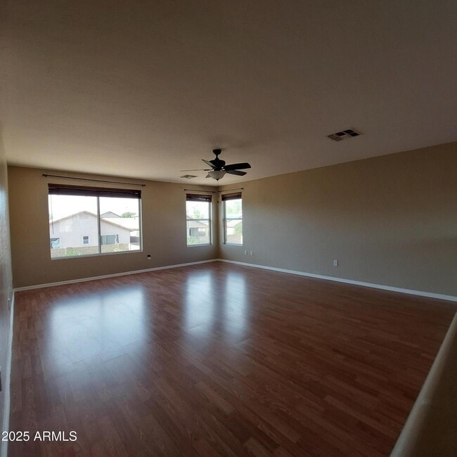 Building Photo - 12 S 228th Ln