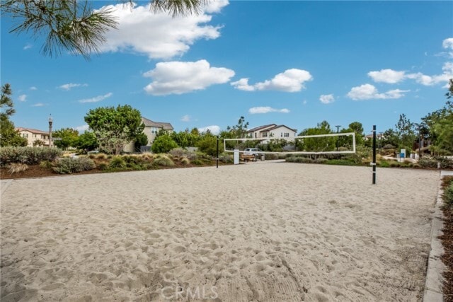 Building Photo - 783 Benchmark