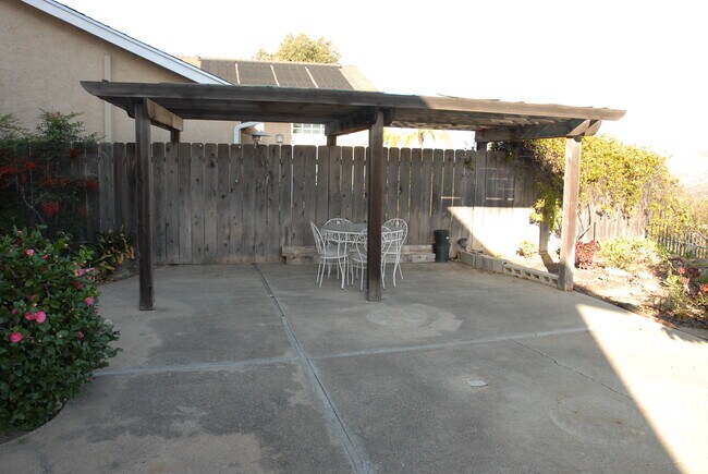 Building Photo - 7273 Alliance Ct