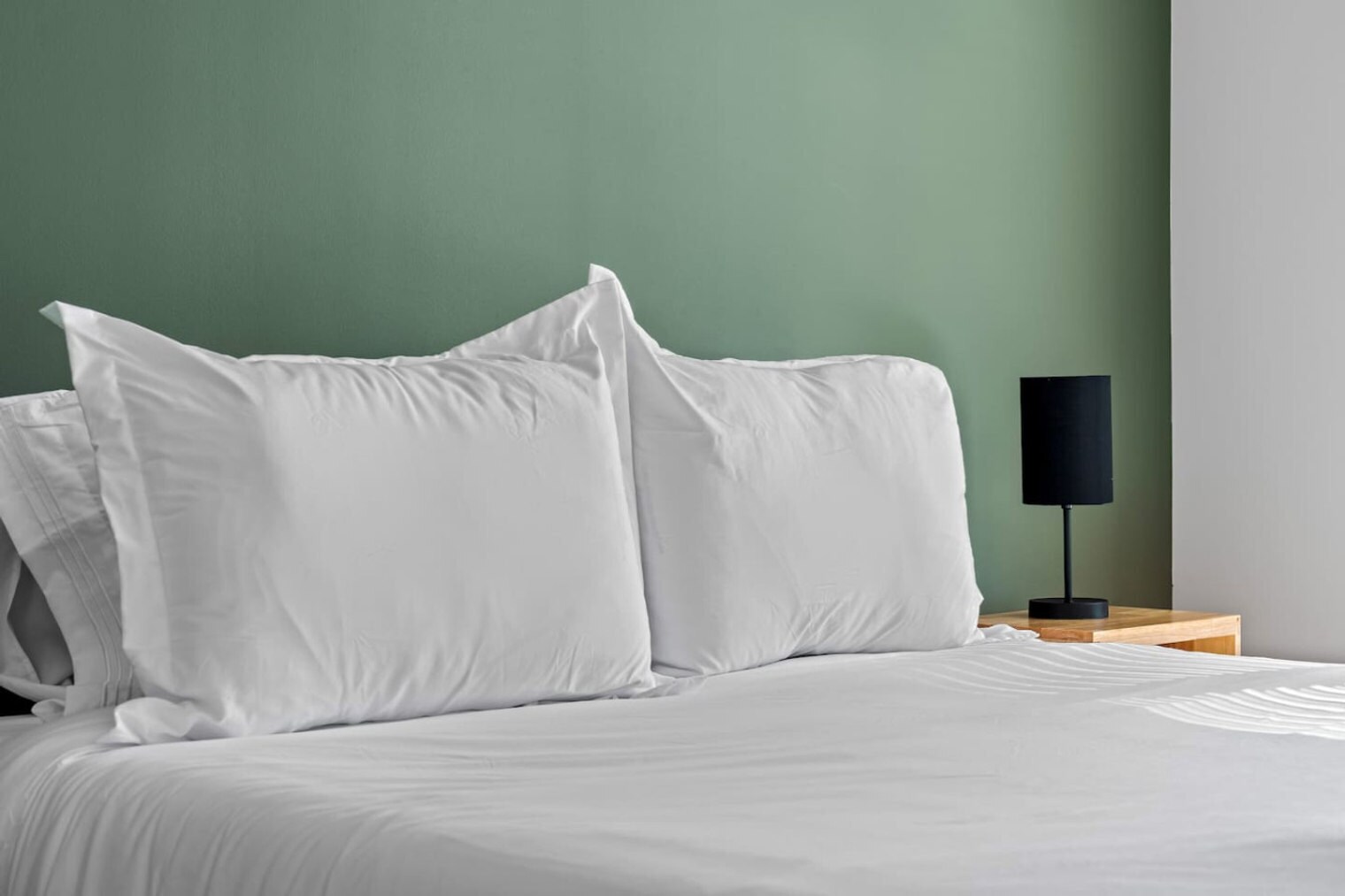 Building Photo - 801 N Mac Dill Ave