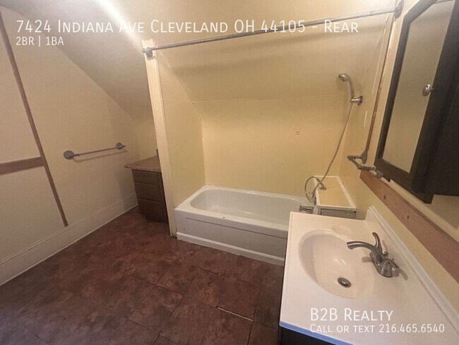 Building Photo - 7424 Indiana Ave