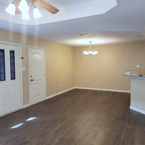 Building Photo - 920 Sierra Vista Ct