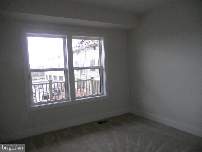Building Photo - 20571 Milbridge Ter