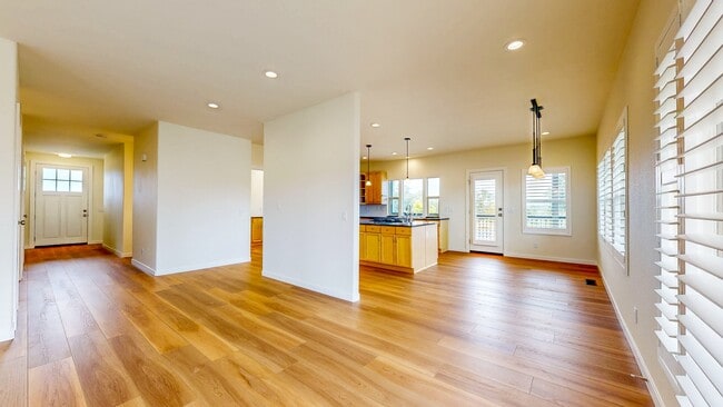 Building Photo - 9901 Old Camp Ln