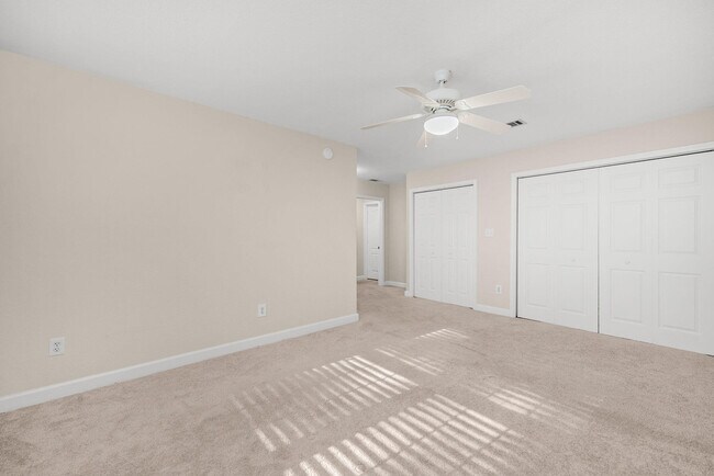 Building Photo - 4490 FL-87