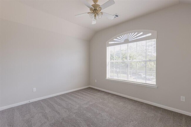 Building Photo - 16530 Cypress Bridge Dr