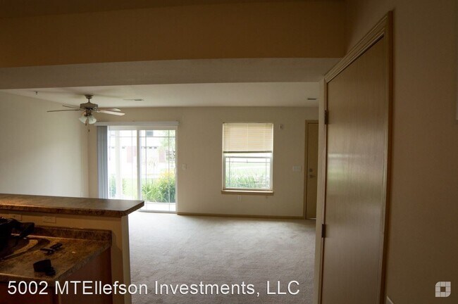 Building Photo - 5002 Siggelkow Rd