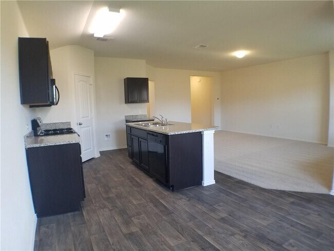 Building Photo - 15100 Harkness Pass