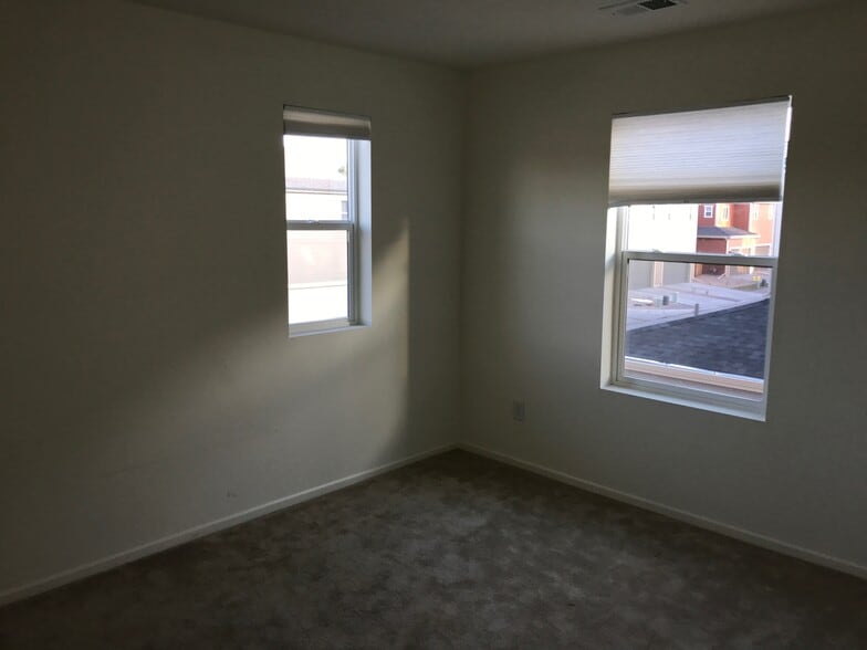 Building Photo - 1259 South Dallas Court